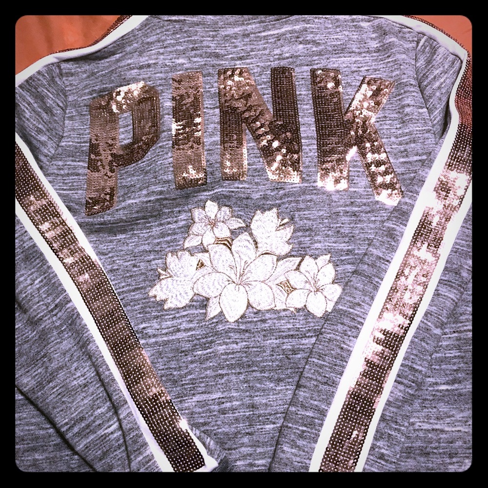 ✨Victoria’s Secret PINK complete outfit!!✨